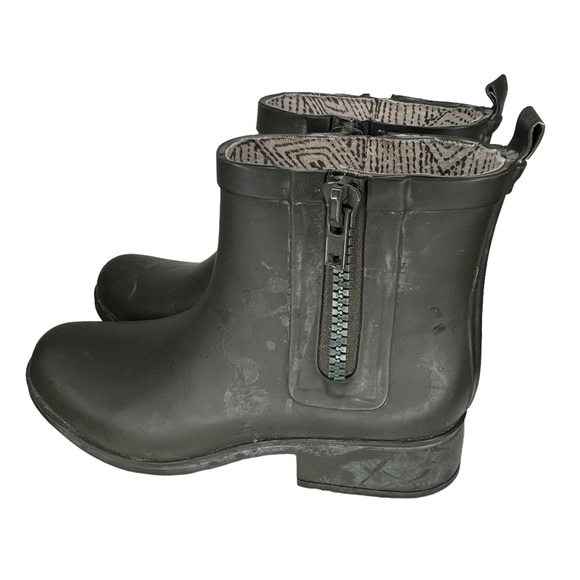 Lucky Brand Rain Boots - Picture 4 of 6